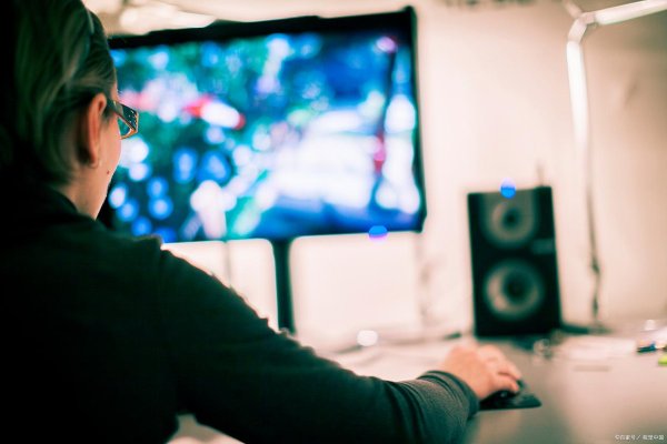 开云·kaiyun体育据其子哈菲兹在酬酢媒体发布的视频回忆-开云·kaiyun体育(中国)官方网站 登录入口